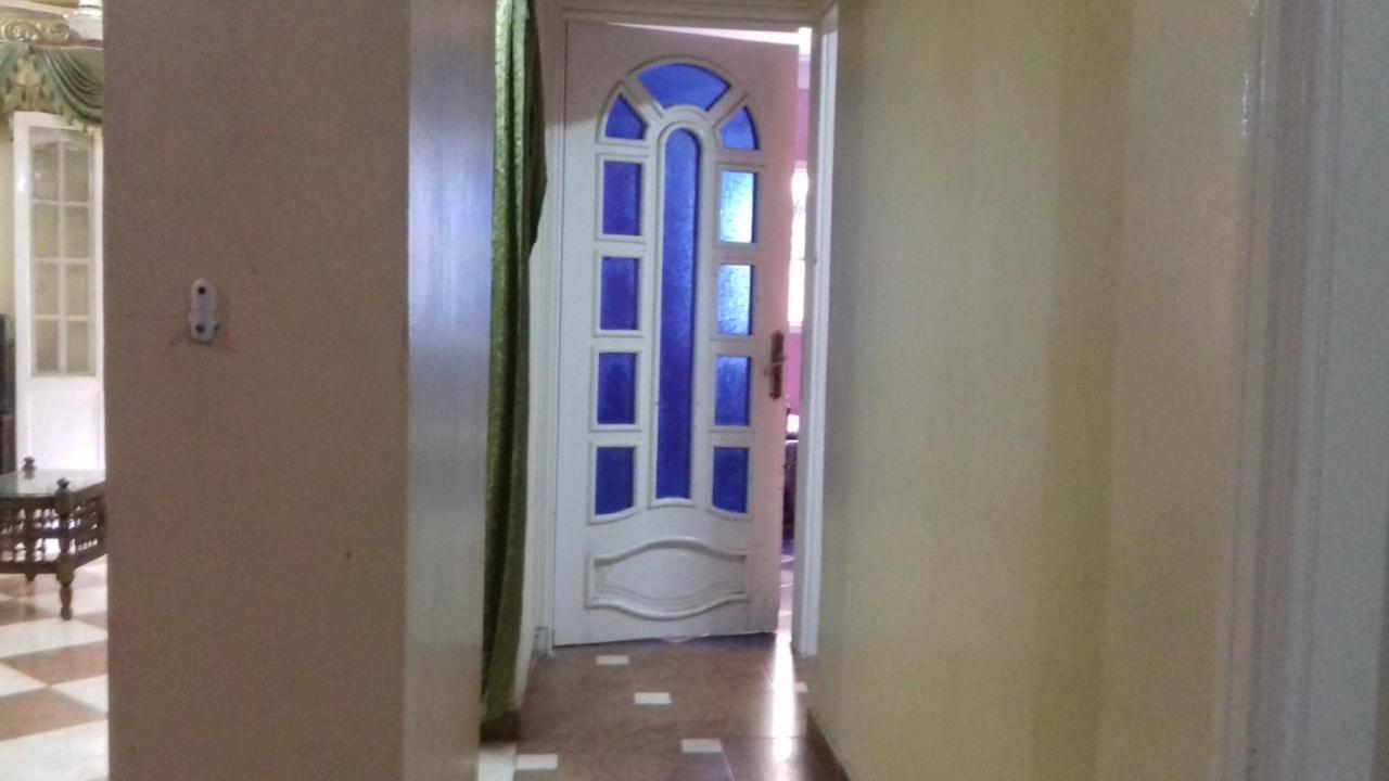 Apartment A 3-br W Fp, Gv & 20 Min To The Sea & Muntazah