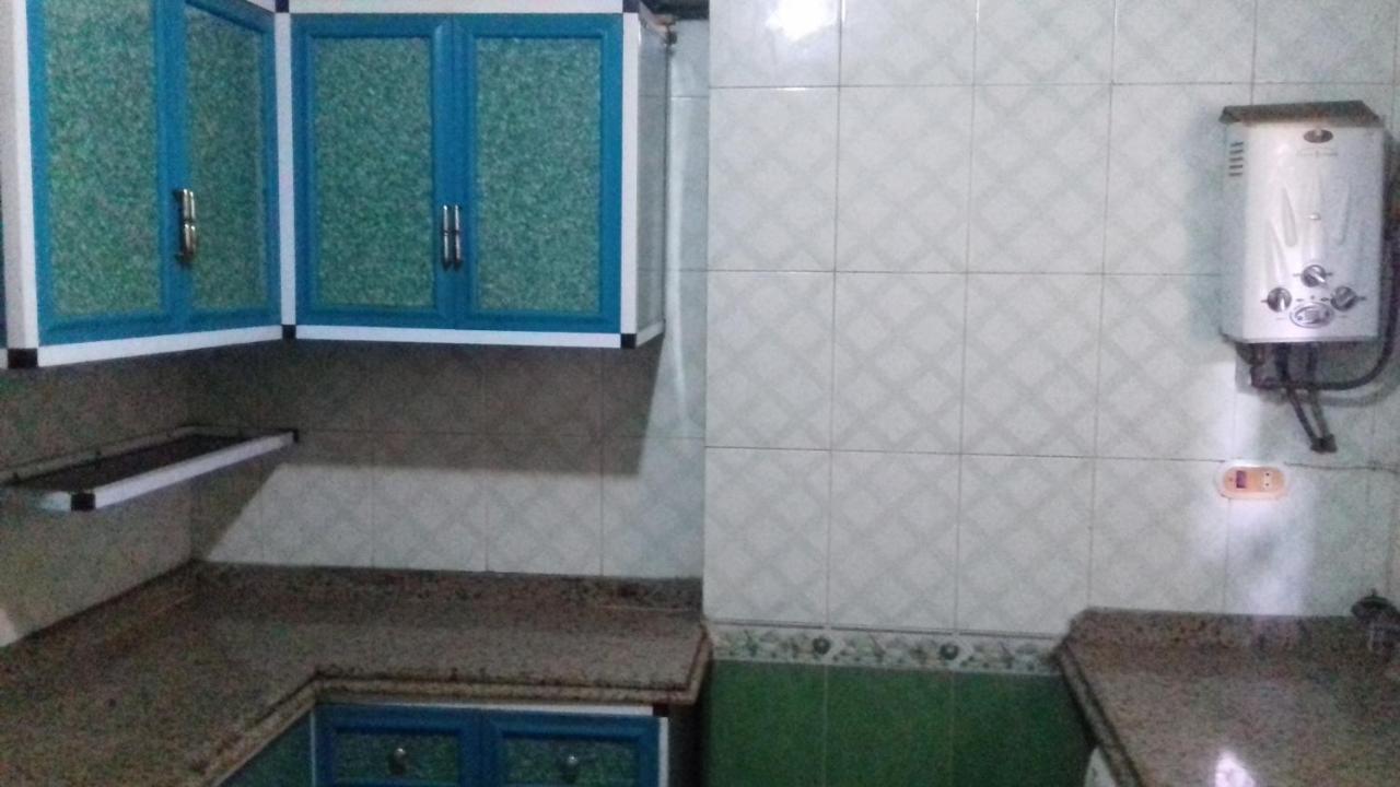 Apartment A 3-br W Fp, Gv & 20 Min To The Sea & Muntazah *